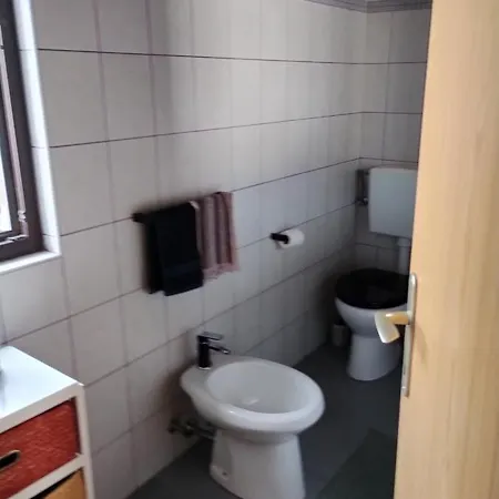 Rosa Quarto em Acomodações Particulares