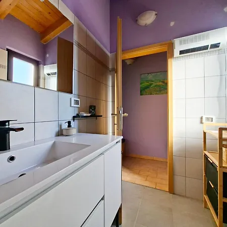 Rum i privatbostad Apartment Rosa Istria